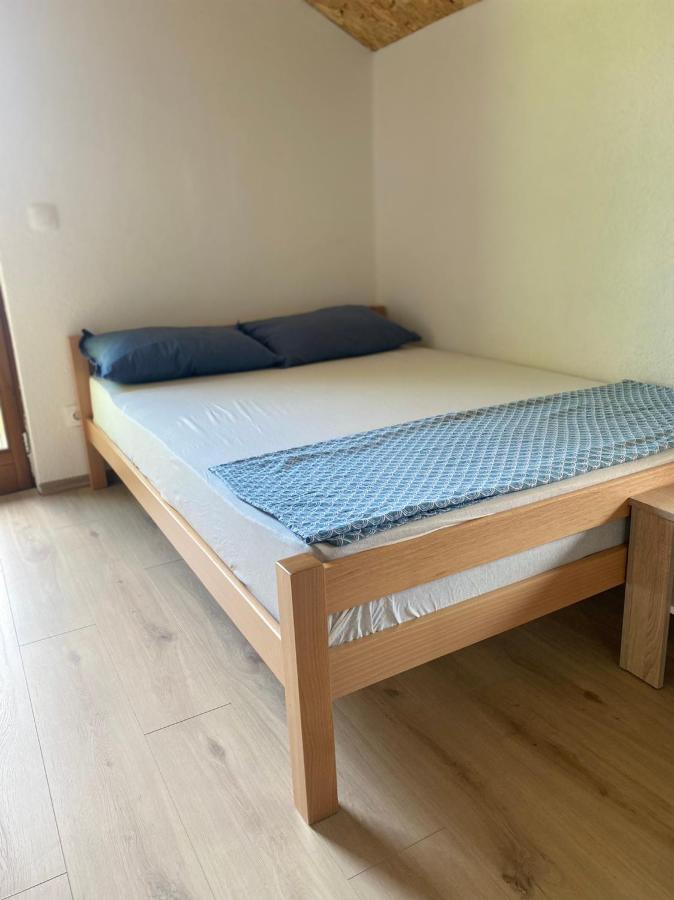 Elem Apartmani Skver ทูซลา ภายนอก รูปภาพ